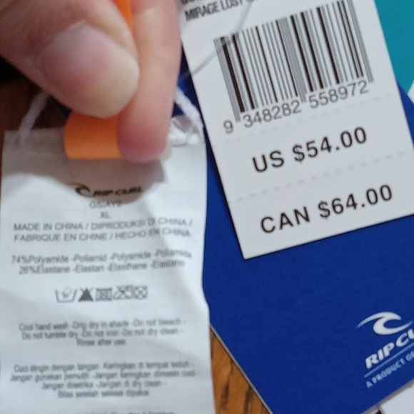 RIP CURL Womens Bikini TOP XL New Summer Cruisewear Beach NEW BLACK WHITE - Picture 4 of 4